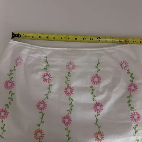 Womens Talbots Size 16 Floral Embroidered Skirt Cotton/Spandex White/Pink/Green - Picture 5 of 7